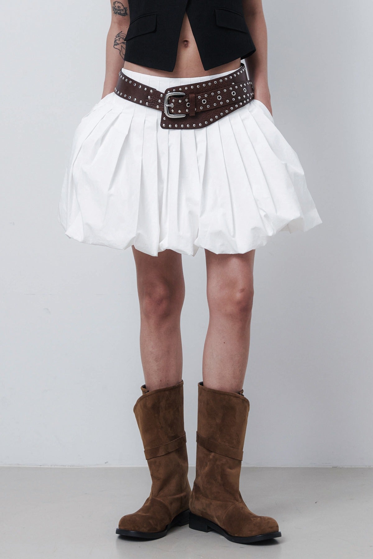 PLEATED SHORT PUFF SKIRT - WHITE