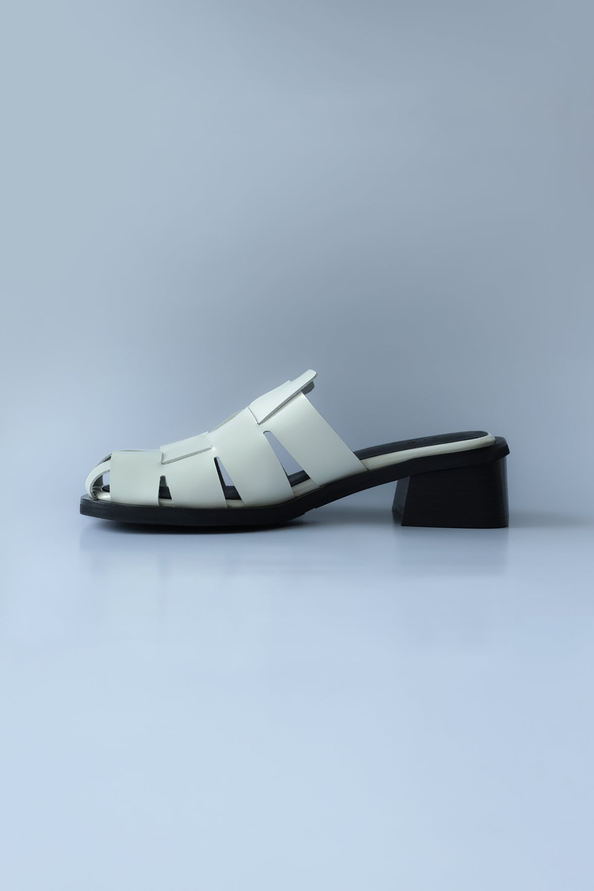 CUBE HEEL - IVORY