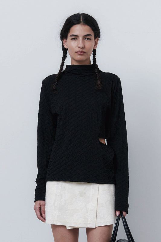 SHELL CUT OUT T - BLACK